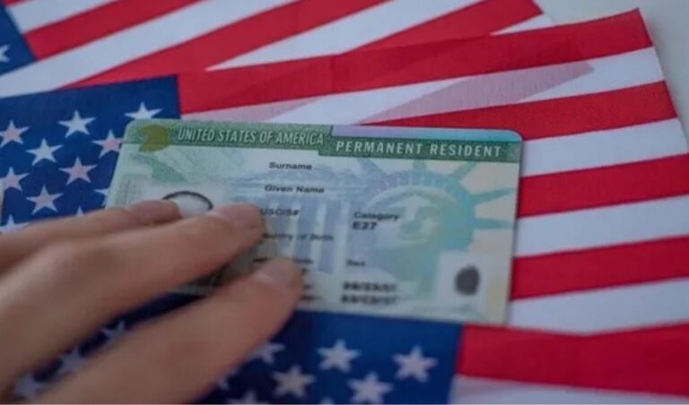 Why USCIS Rejects EB-2 NIW Applications (And How to Avoid It)